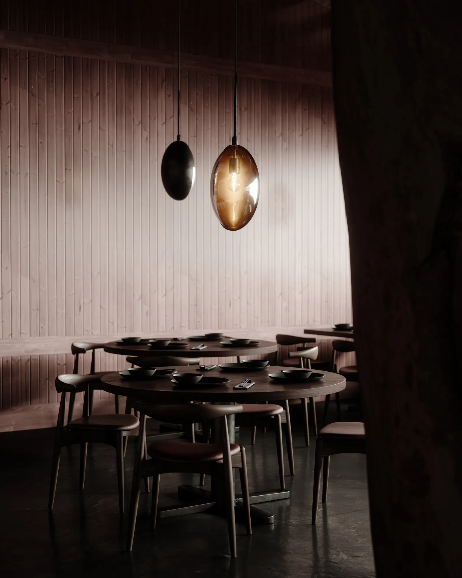 Oona pendants with brass eyelids